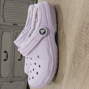 CROCS Crocs Classic Lined Clogs- light purple W 6 & M 4